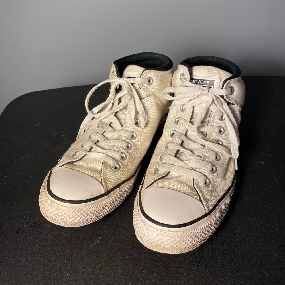 Converse Men’s Size 8.5